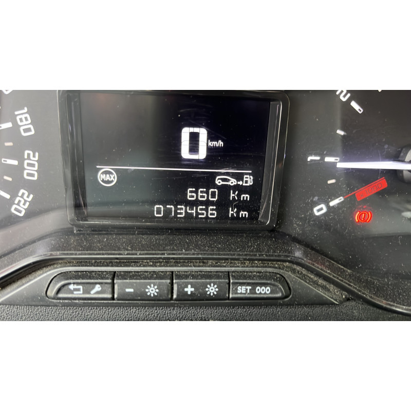 CITROEN C3 3 PHASE 1 1.2 VTI - 12V Photo n°11