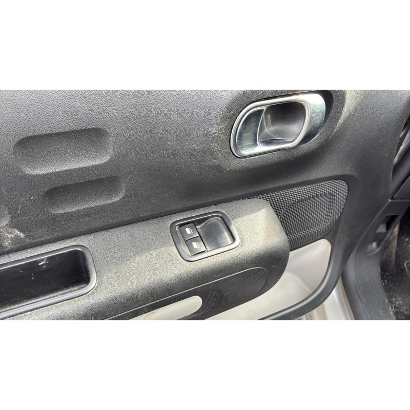 CITROEN C3 3 PHASE 1 1.2 VTI - 12V Photo n°21