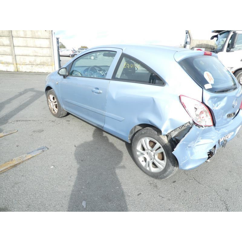 Porte avant droit OPEL CORSA D Photo n°10