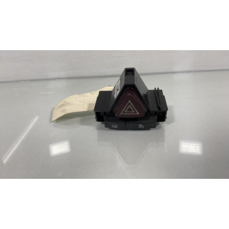 Bouton de warning OPEL CORSA D Photo n°1