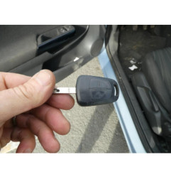 Bouton de warning OPEL CORSA D