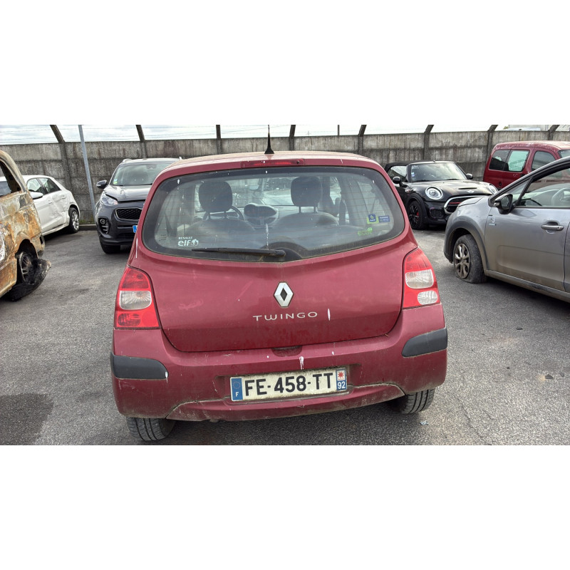 RENAULT TWINGO 2 PHASE 1 1.2i - 16V Photo n°16