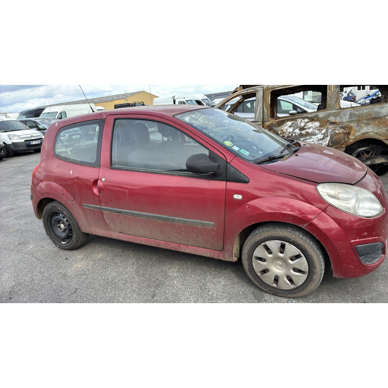 RENAULT TWINGO 2 PHASE 1 1.2i - 16V Photo n°18