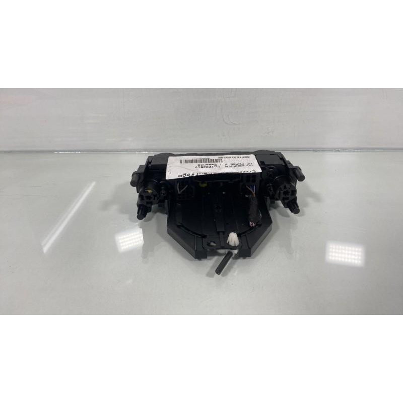 Commande chauffage VOLKSWAGEN UP Photo n°2