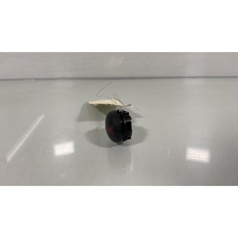 Bouton de warning MINI MINI 2 R56 Photo n°1
