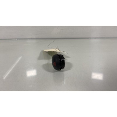 Bouton de warning MINI MINI 2 R56 Photo n°1