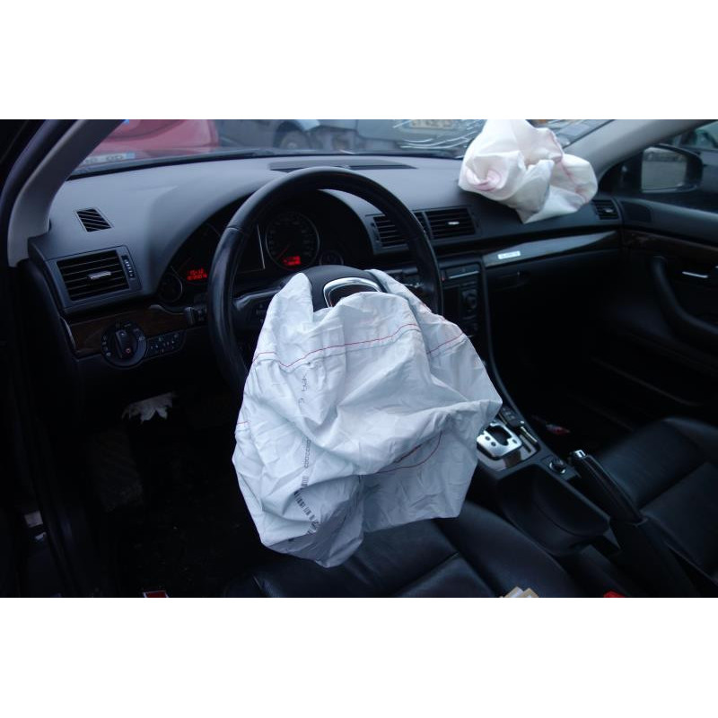Aile avant gauche AUDI A4 2 Photo n°10