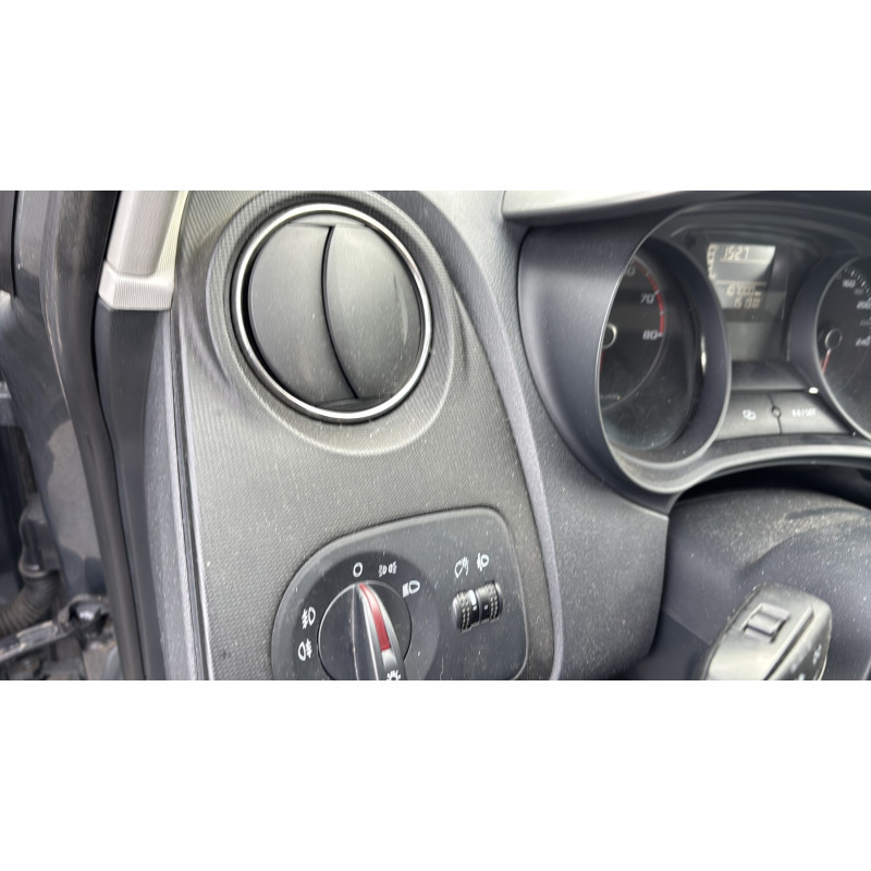 SEAT IBIZA 4 PHASE 2 1.2 TSI - 8V TURBO Photo n°15