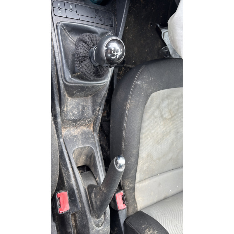 SEAT IBIZA 4 PHASE 2 1.2 TSI - 8V TURBO Photo n°19