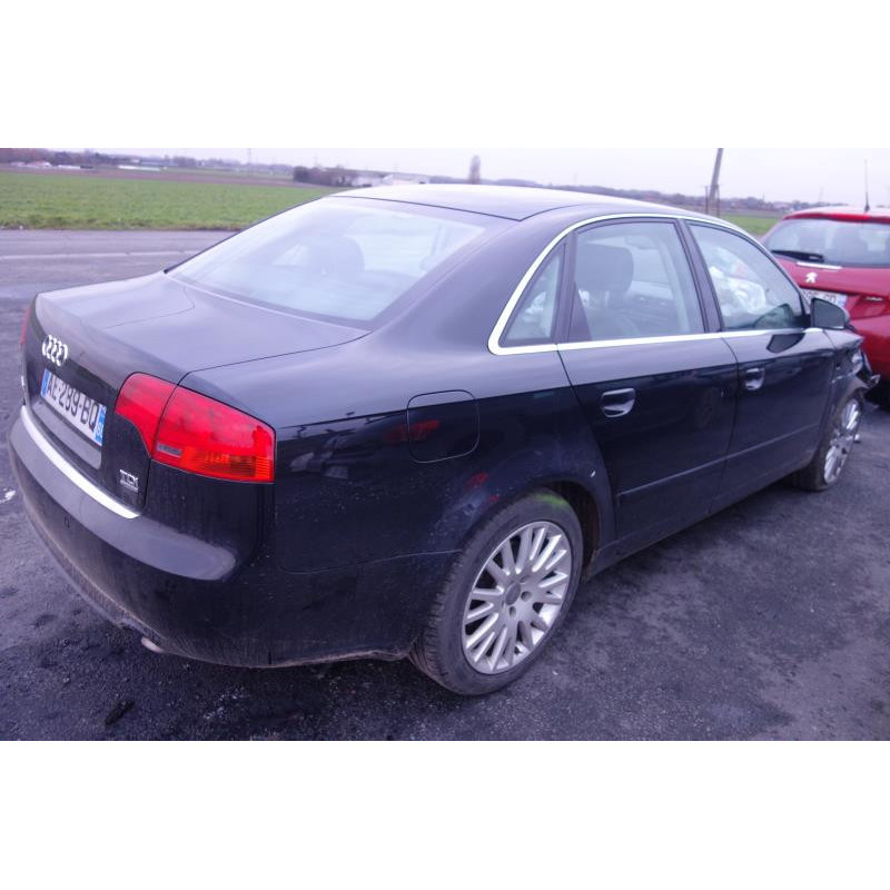 Feu arriere secondaire droit (feux) AUDI A4 2 Photo n°6