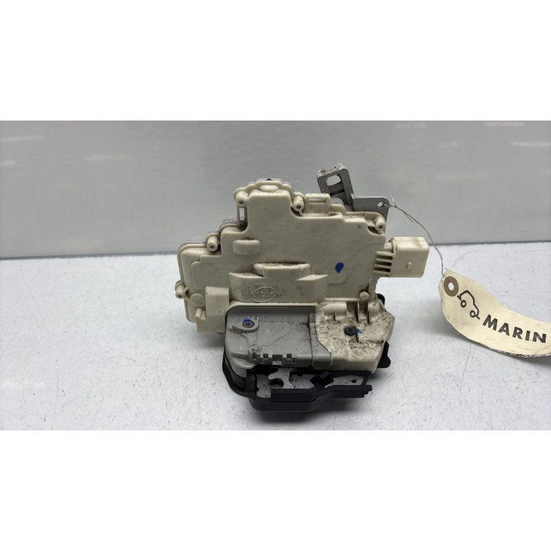 Serrure arriere droit AUDI A4 2 Photo n°1