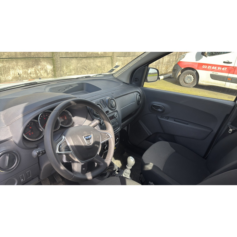 DACIA LODGY PHASE 2 1.3i - 16V TURBO TCE 100 Photo n°12