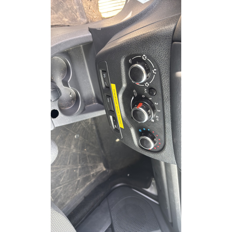 DACIA LODGY PHASE 2 1.3i - 16V TURBO TCE 100 Photo n°19