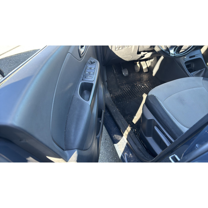 RENAULT CAPTUR 1 PHASE 1 1.5 DCI - 8V TURBO Photo n°20