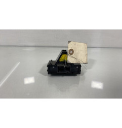 Bouton de warning OPEL CORSA D