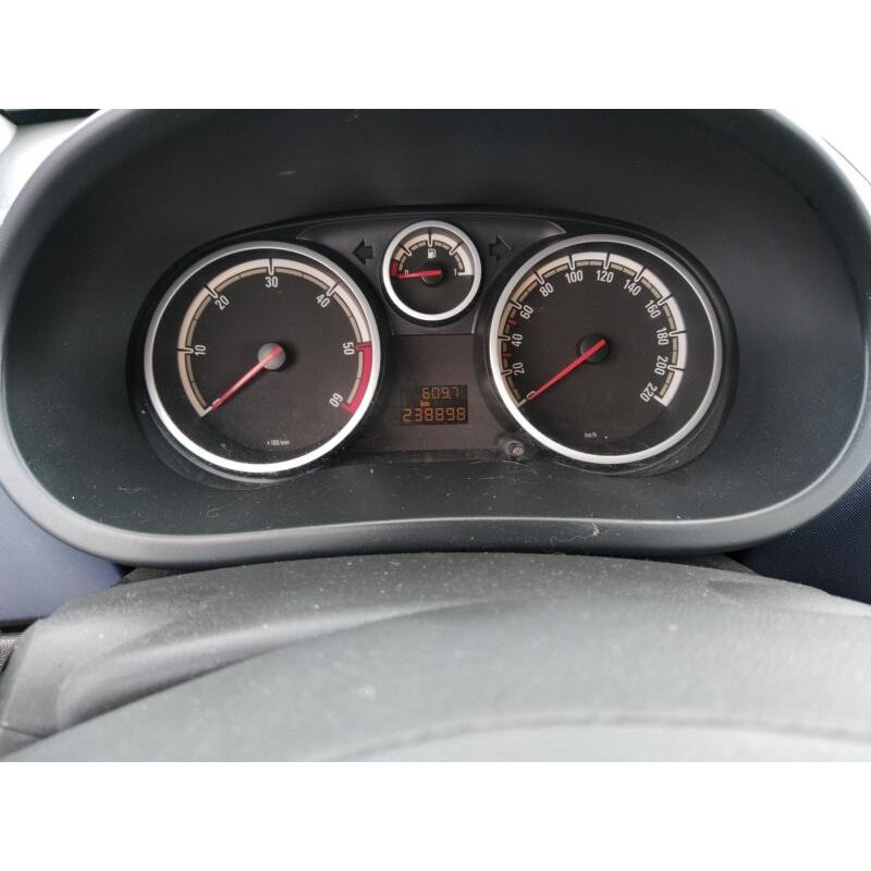 Bouton de warning OPEL CORSA D Photo n°12