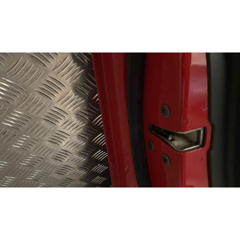 Porte avant gauche SUZUKI SWIFT 3 Photo n°2