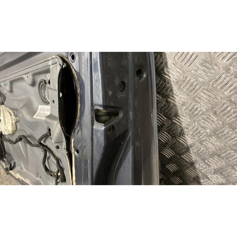 Porte avant droit VOLKSWAGEN GOLF 4 Photo n°1