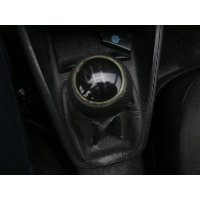 Porte avant droit VOLKSWAGEN GOLF 4 Photo n°7