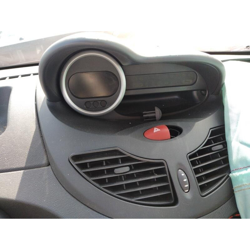 Poignee interieur avant gauche RENAULT TWINGO 2 Photo n°5