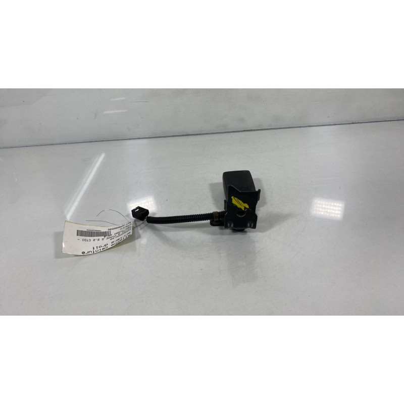 Attache ceinture arriere droit HONDA CIVIC 8 Photo n°2