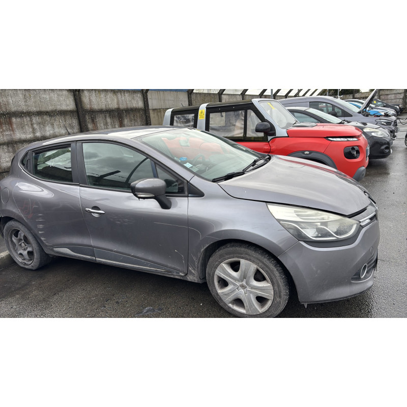 RENAULT CLIO 4 PHASE 1 1.5 DCI - 8V TURBO Photo n°4