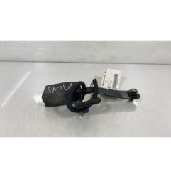 Attache ceinture avant droit HONDA CIVIC 8