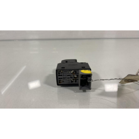 Interrupteur de leve vitre avant droit CHEVROLET SPARK Photo n°1