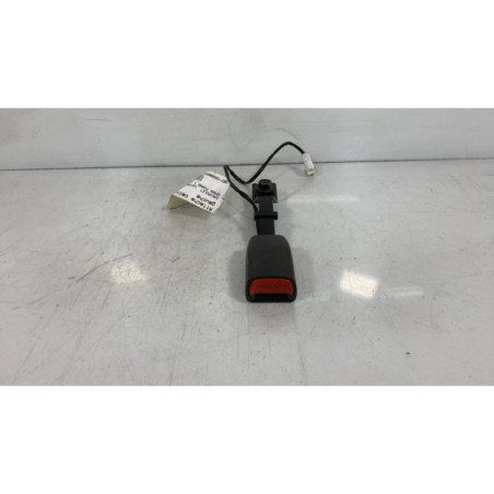 Attache ceinture avant gauche CHEVROLET SPARK