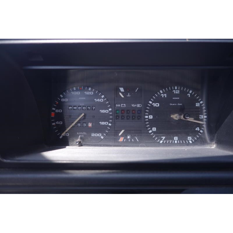 Attache ceinture avant droit VOLKSWAGEN GOLF 2 Photo n°7