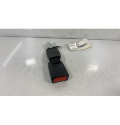 Attache ceinture arriere droit MAZDA 2 1