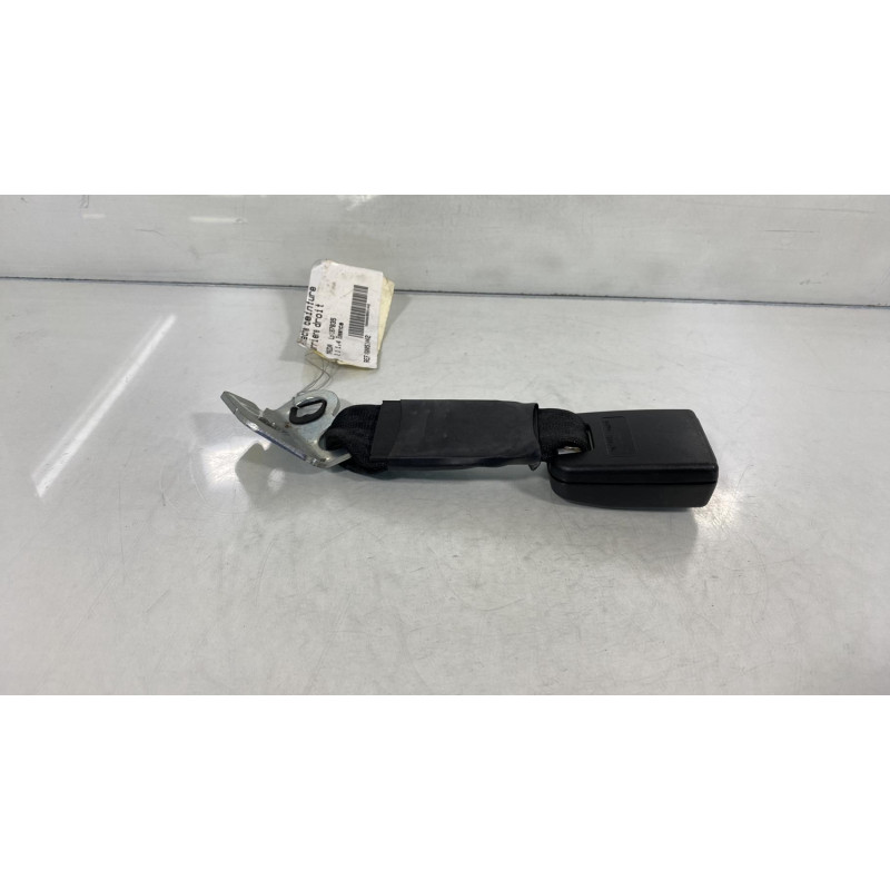 Attache ceinture arriere droit MAZDA 2 1 Photo n°3