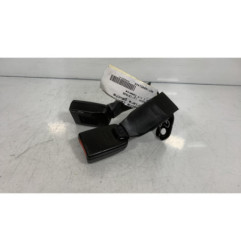 Attache ceinture arriere gauche MAZDA 2 1 Photo n°1