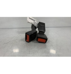 Attache ceinture arriere gauche MAZDA 2 1