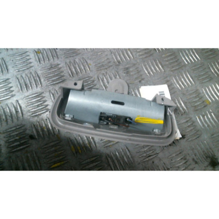 Eclairage de plafonnier MAZDA 2 1