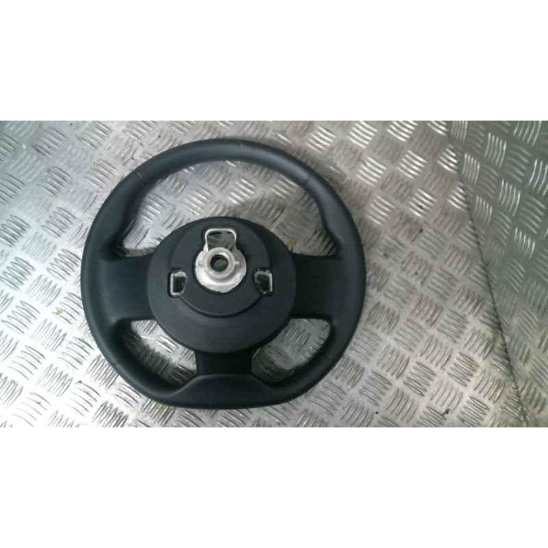 Volant RENAULT TWINGO 3 Photo n°1