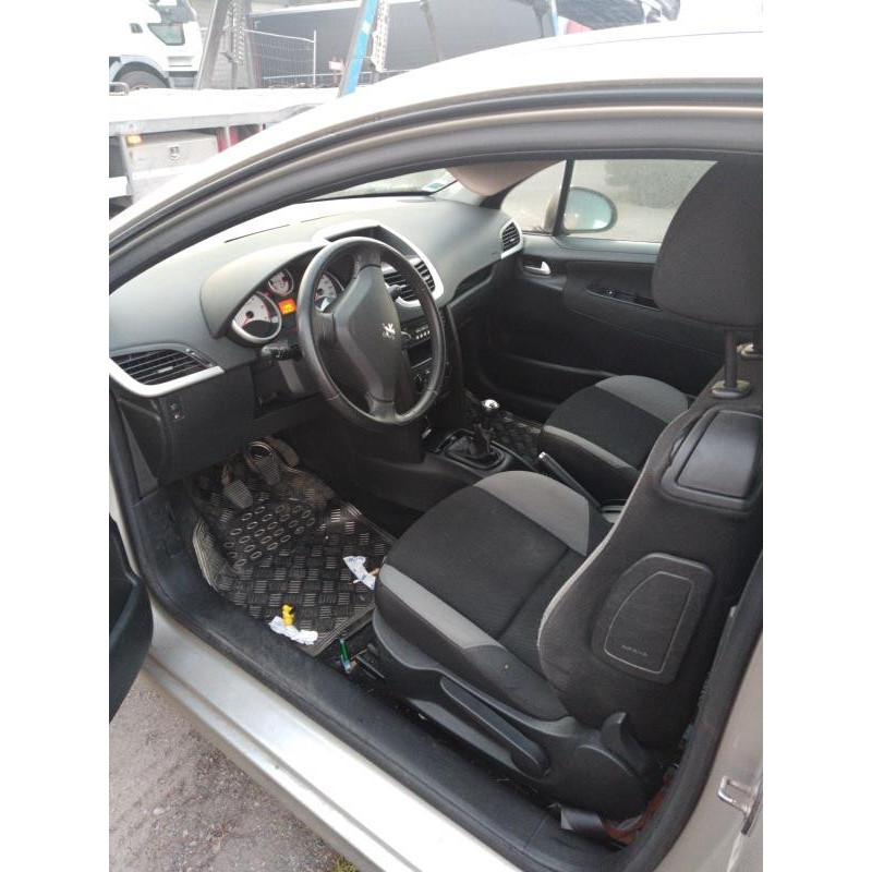 Pretensionneur de ceinture avant droit PEUGEOT 207 Photo n°6
