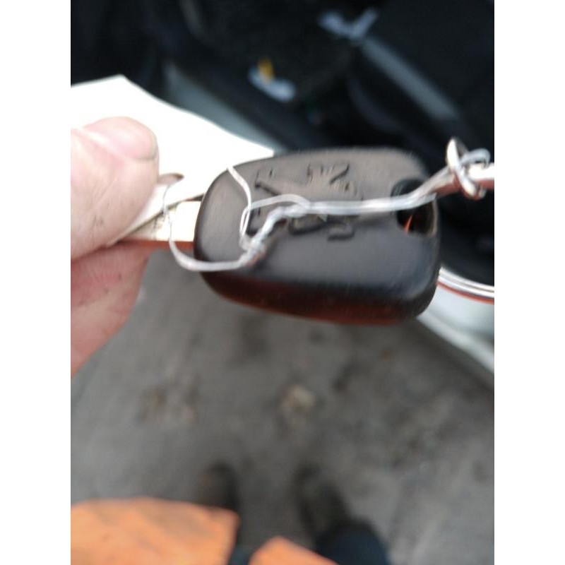 Pretensionneur de ceinture avant droit PEUGEOT 207 Photo n°13