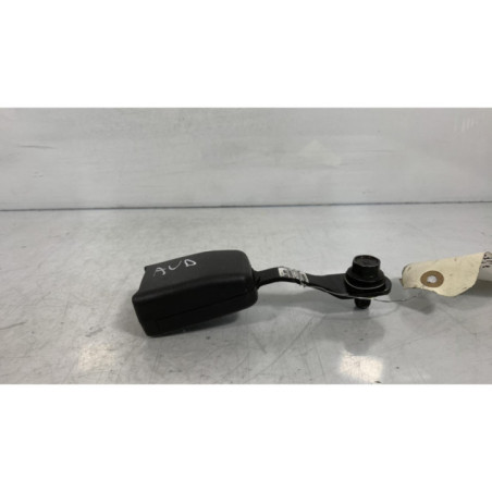 Attache ceinture arriere droit CHEVROLET AVEO 1 Photo n°1