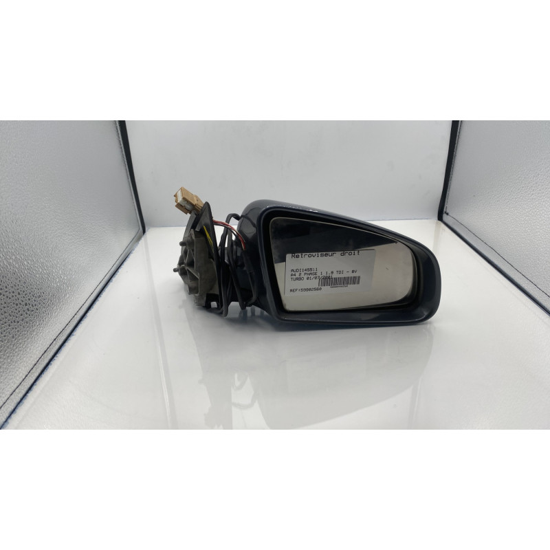 Retroviseur droit AUDI A4 2 Photo n°1