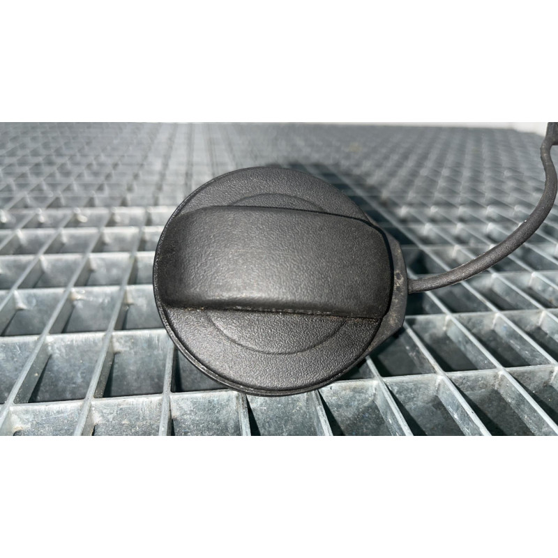 Bouchon de carburant AUDI A1 1 Photo n°3