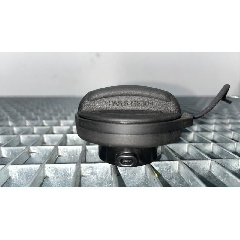 Bouchon de carburant AUDI A1 1 Photo n°4