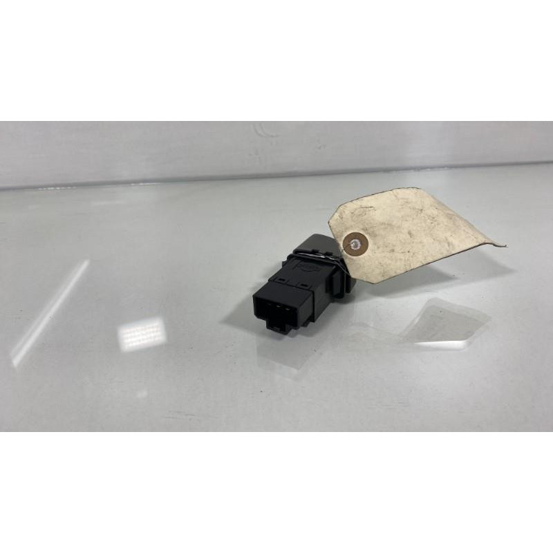 Bouton de warning NISSAN MICRA 2 Photo n°2