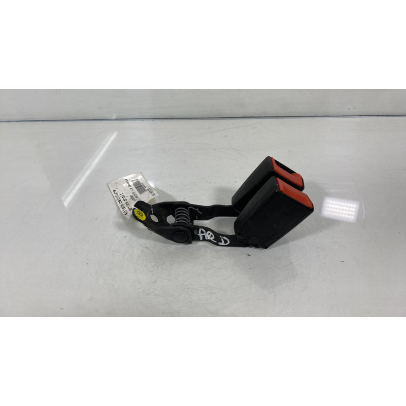 Attache ceinture arriere droit FORD MONDEO 2 Photo n°2