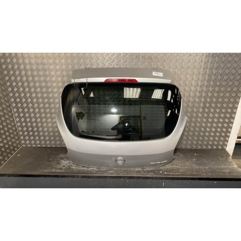 Malle/Hayon arriere FIAT BRAVO 2 Photo n°4