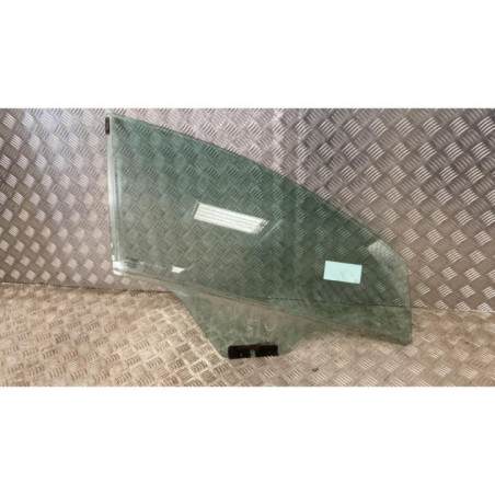 Vitre avant droit FIAT BRAVO 2 Photo n°1