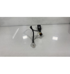 Attache ceinture avant gauche KIA RIO 3 Photo n°1