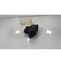 Serrure de coffre PEUGEOT 308 1