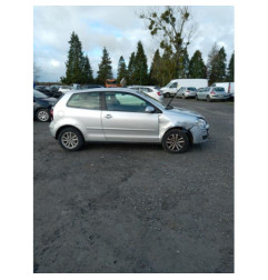 Pretensionneur de ceinture avant droit VOLKSWAGEN POLO 4