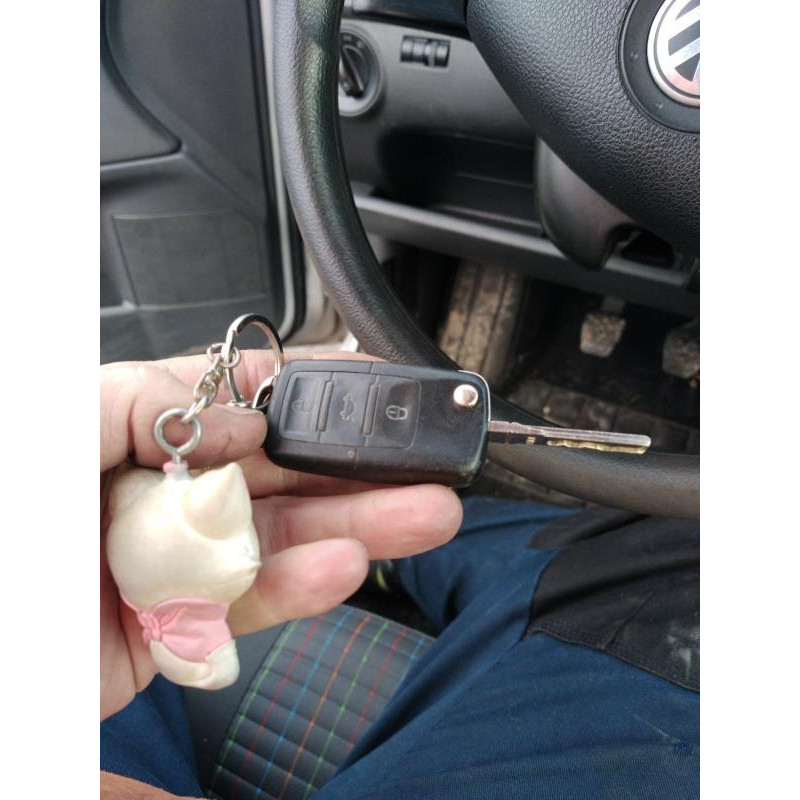 Pretensionneur de ceinture avant droit VOLKSWAGEN POLO 4 Photo n°5